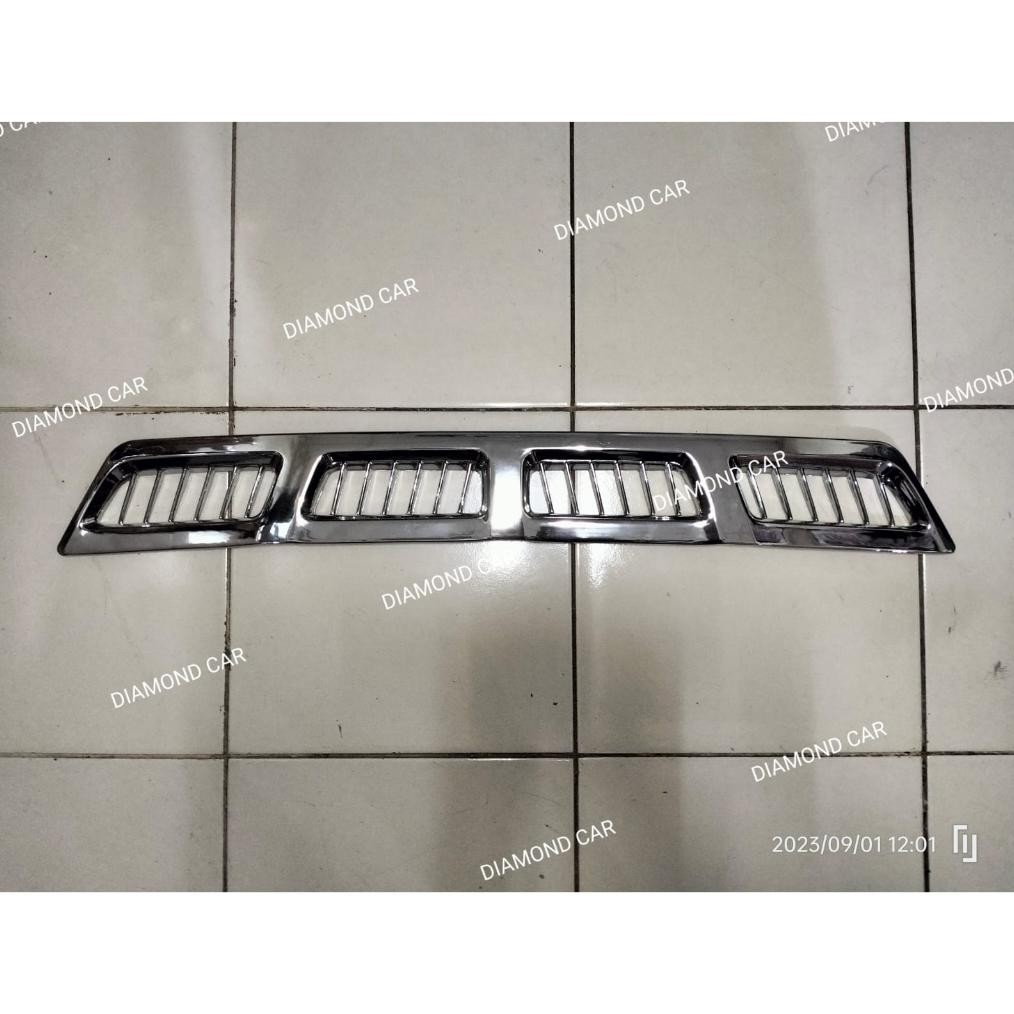 List Grill Cover Bumper Depan Mitsubishi Xpander 2016-2022