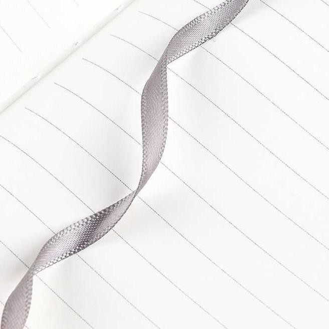 

Tersedia Buku Catatan Harian Taffhome Notebook Ledger Dengan Holder Pulpen