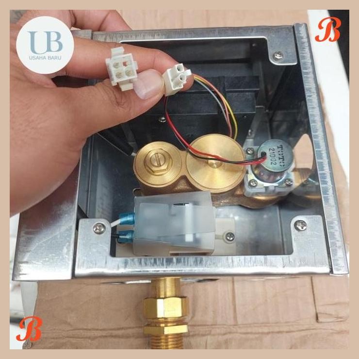[UBK] BOX SENSOR URINOIR TOTO DUE106UEA PAKAI LISTRIK (BEKAS)