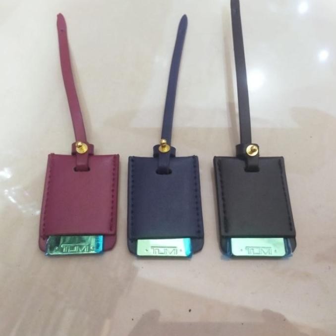 

READY ACCESORIES T U M I NAME TAG WANITA NEW