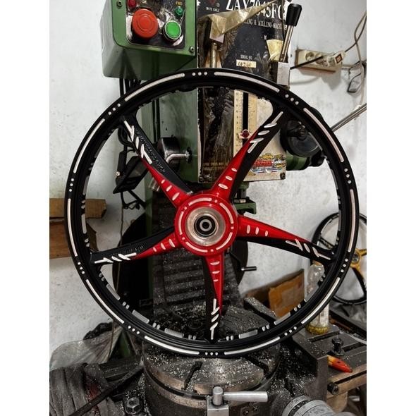 velg VND depan saja Custum Slod Ukuran 120 ring 17 cocok buat balap