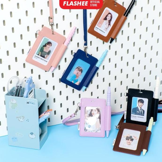 

tyS Flashee ID Card Lanyard Kulit Ada Tempat Pulpen Maxwell Lanyard Name Tag Card Holder 3 Slot Kartu Bisa Custom Nama