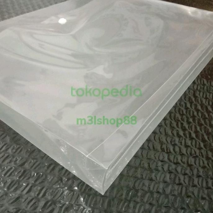 

tyS Map kancing folio Jenia transparan-12 pcs