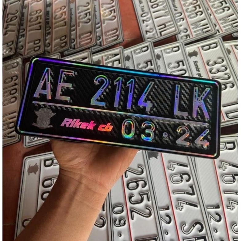 PLAT NOMER MOTOR AKRILIK MODEL HITAM KARBON HOLOGRAM ASLI BERLOGO SAMSAT