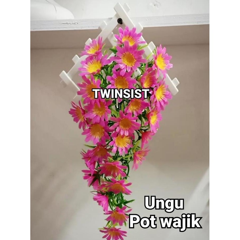 Terlaris Bunga Rambat Seruni Gantung Plastik Artificial Palsu / Bunga Rambat Tempel Dinding / Bunga 