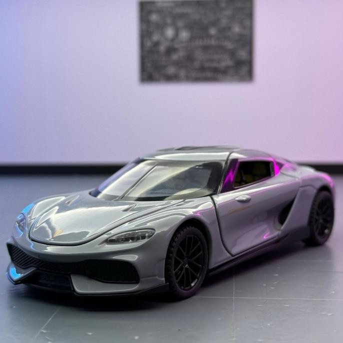 baru  Diecast Alloy Koenigsegg Gemera Scala 1:32 With Light Sound Pullback (R327) murah