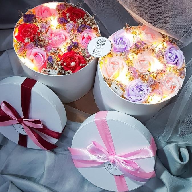 Baru Medium FairyLight BloomBox Flower Soap BloomBox Bunga Sabun Kado Ultah Kado Wisuda Bunga Kering