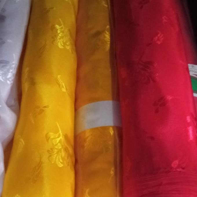 ~~~~~] Kain Bali motif bunga meteran