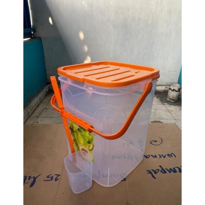 

Wadah Toples Es Buah Aquarium Kiara 20 Liter FREE GAYUNG GVS