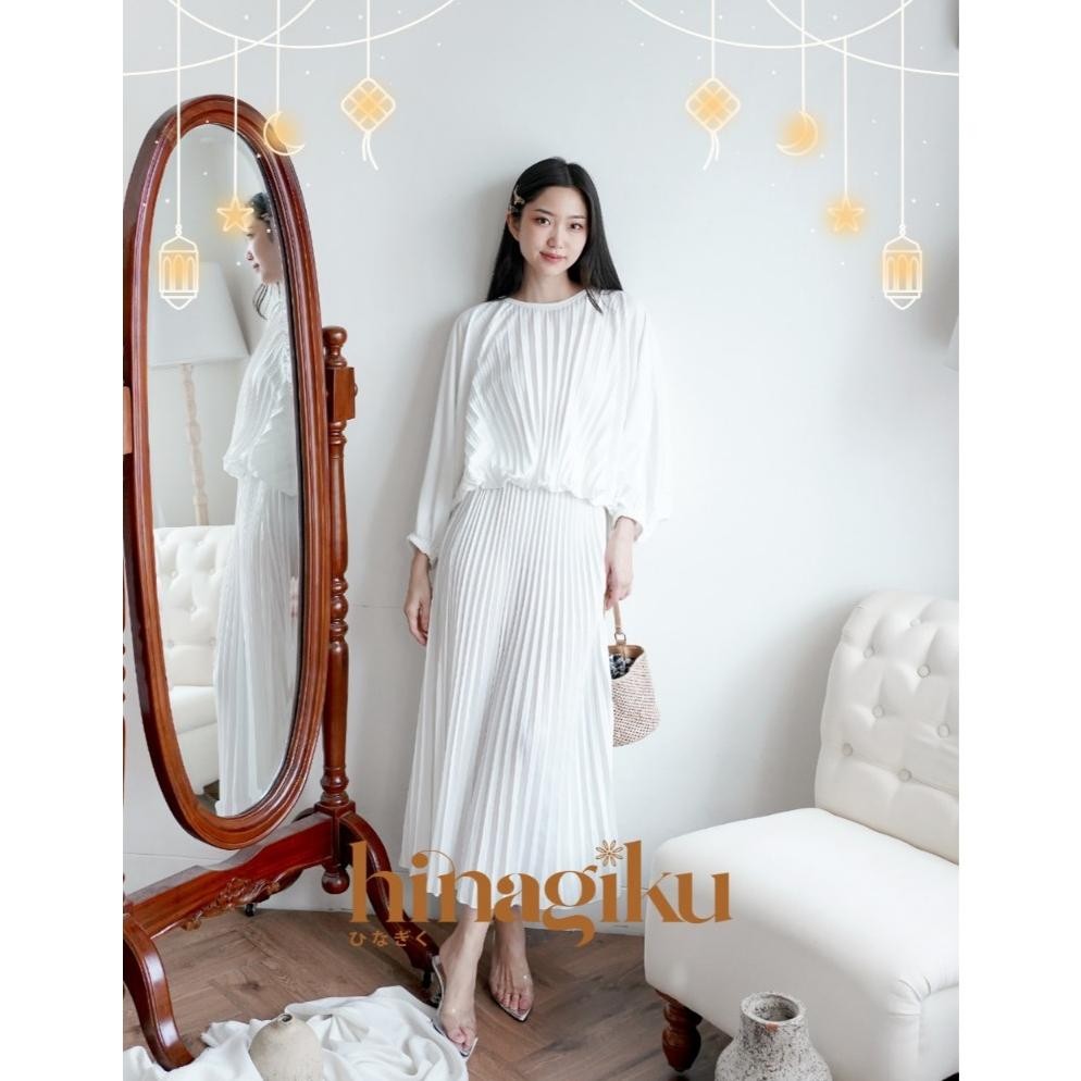 One Set Rok Batwing Blouse Plisket Eid Series Baju Lebaran 2025 / One Set Plisket Batwing (A 07 + R 