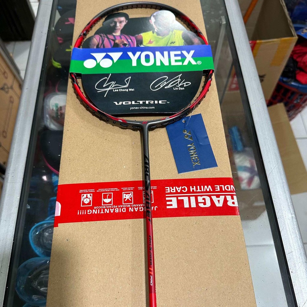 RAKET BADMINTON YONEX ARCSABER 11 PRO