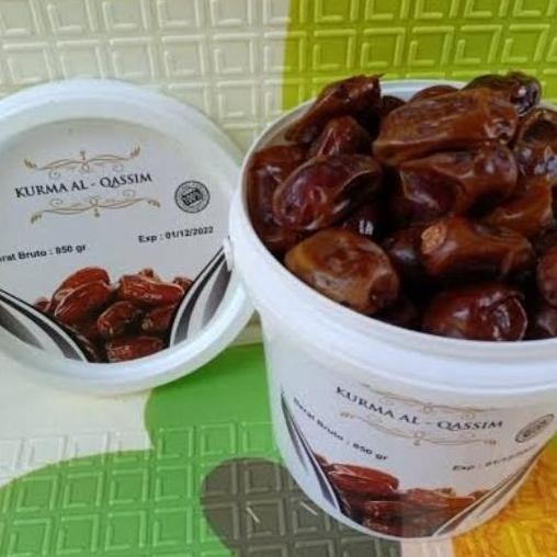 

kurma al qassim ember 850gr free mini gold 0.001gr