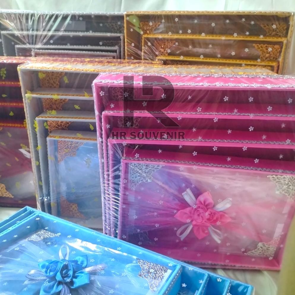 

Kotak Box Hantaran Seserahan Hampers Tille (Satuan/Bijian)