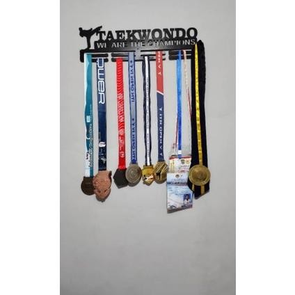 Gantungan Medali Badminton