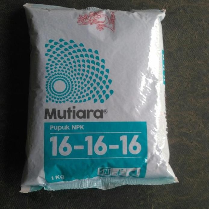 

Terlaris Pupuk Npk Mutiara 16 16 16 Kemasan Pabrik Meroke 1 Kg