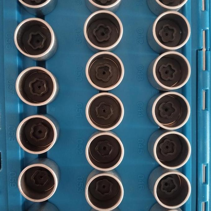 kunci adaptor baut roda bmw model kembang seri F