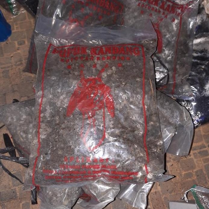 

Terlaris Pupuk Kandang Kambing Kasar Tanam Media