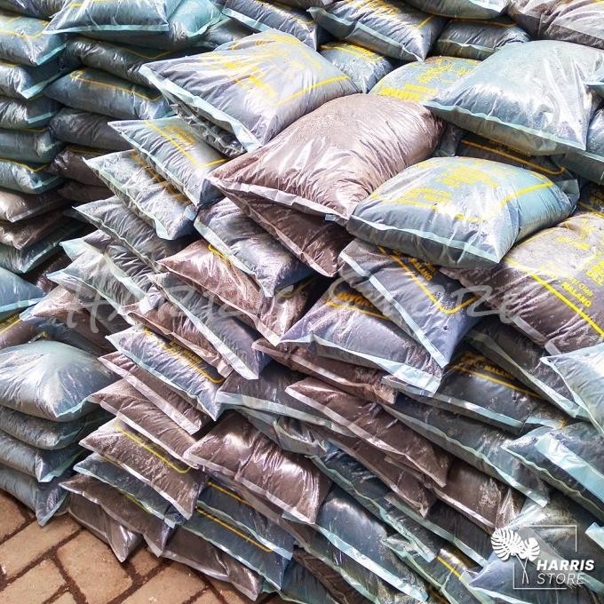 

Terlaris T05. Pupuk Kandang Kambing / Pupuk Organik Asli Kotoran Hewan Kohe Kambing