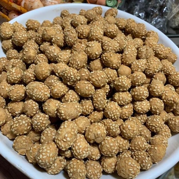 

Terlaris Cemilan Keciput Ketan Wijen Rasa Manis Gurih Dan Renyah Kemasan 500 Gram Dan 130 Gram Dan 500 Gram Bahan Kacang