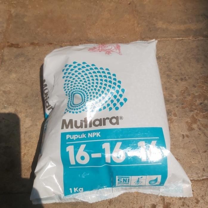 

Terlaris Pupuk Npk Mutiara 16 16 16 1Kg