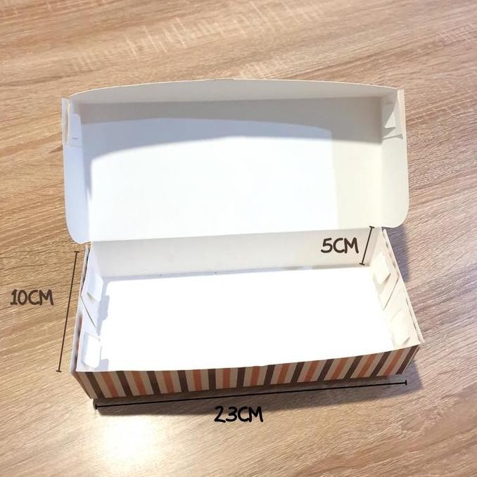 

BOX BROWNIES KOREAN 23.5 X 10.5 X 5 ISI 12 BIJI KOTAK KUE BROWNIS MOTIF DUS BOLU DOS SNACK GIFT BOX KARDUS ROTI SOUVENIR TERMURAH