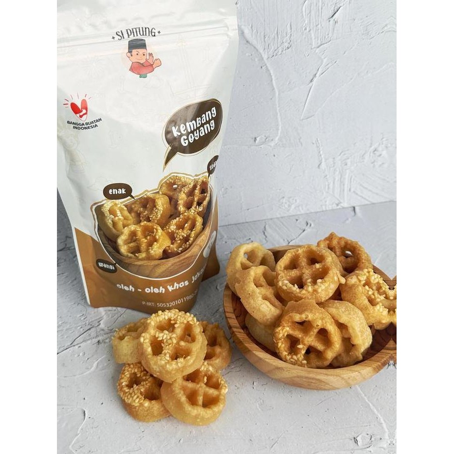 

Terlaris Kue Kembang Goyang Manis Wijen Si Pitung Oleh Oleh Jakarta / Snack Kue Kembang Goyang Khas Betawi