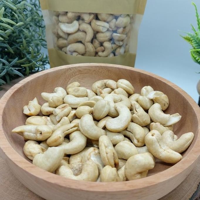 

Sale Roasted Cashew Nuts / Kacang Mede Panggang 500G - Cemilan, Snack, Diet