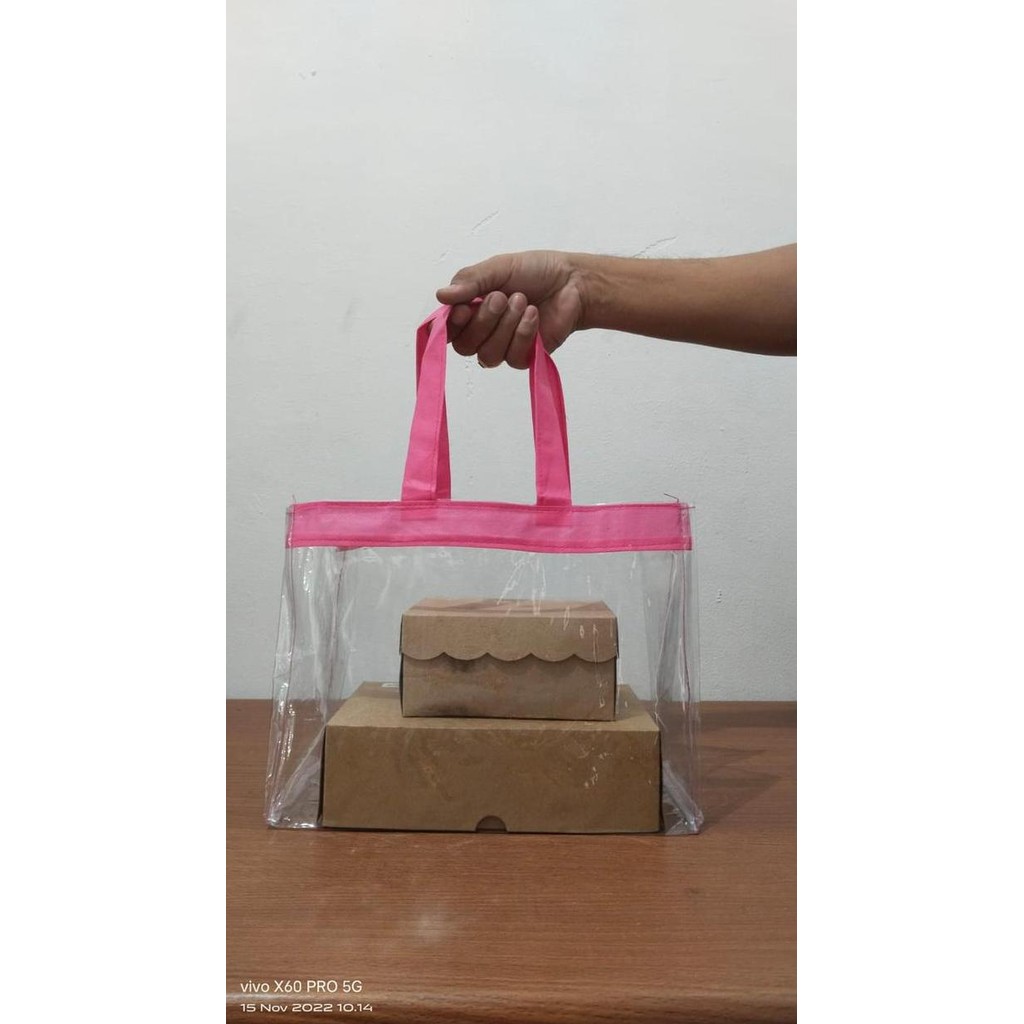 

:::::::] Tas Mika Transparan Souvenir/Hampers/Goodie Bag 30 X 15 X 25 Isi 12 Pc