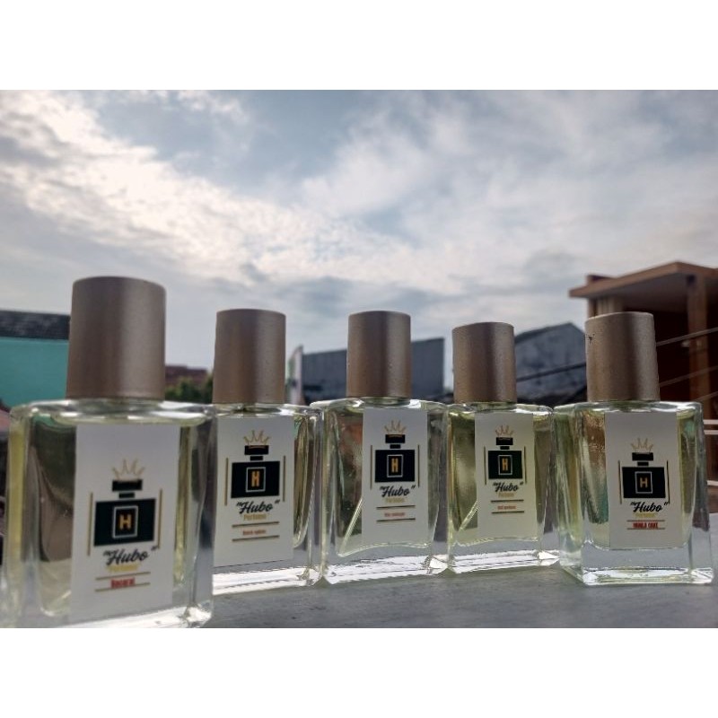 

PARFUME MURAH BERKUALITAS BERMACAM MACAM VARIAN
