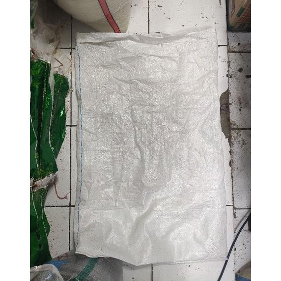 

Karung Beras Besar 50KG