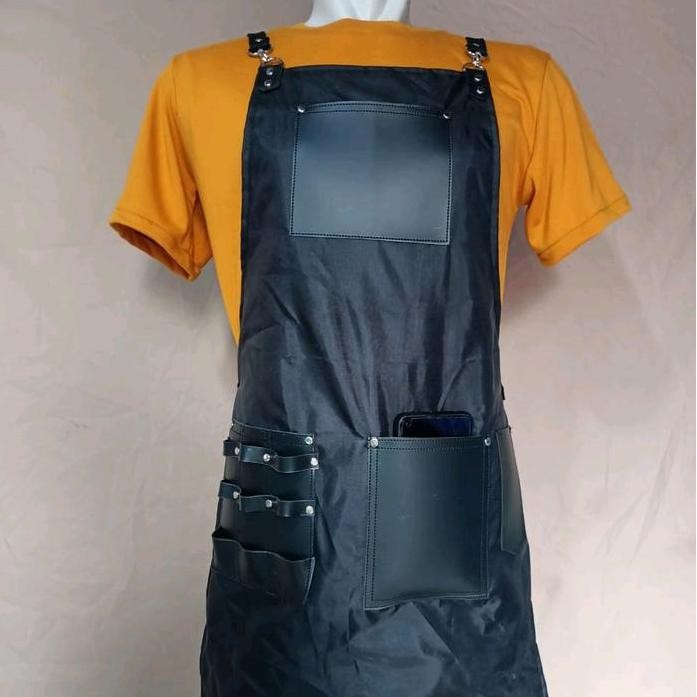 

Terlaris Apron Barbershop/Celemek Tukang Cukur Premium, Antinempel Rambut Dan Debu Cod Celemek