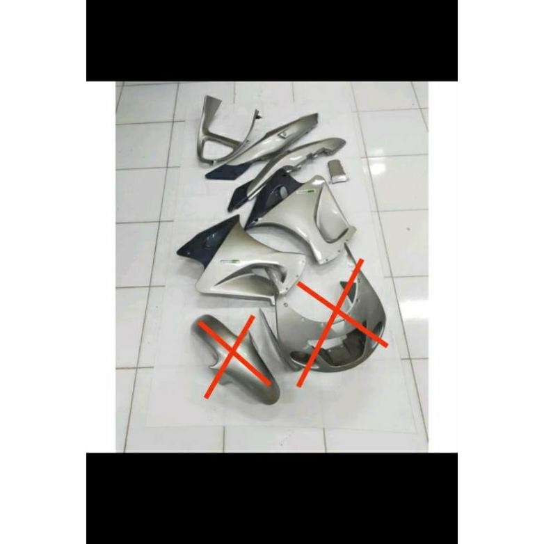 Body Ninja RR OLD SILVER Tanpa Batok dan Spakbor Depan Original KAWASAKI