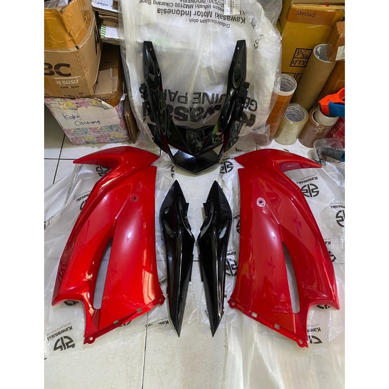 Sepaket Fairing Sayap Batok Body Set Ninja RR New Merah Hitam Ori