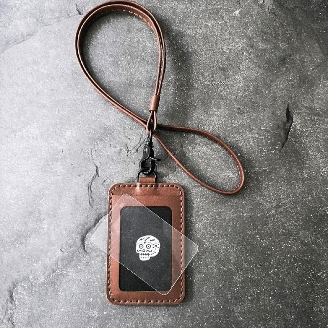 

BDS BROOKS BROWN - Handcrafted leather Lanyard ID card Holder, triple slot Kualitas Original