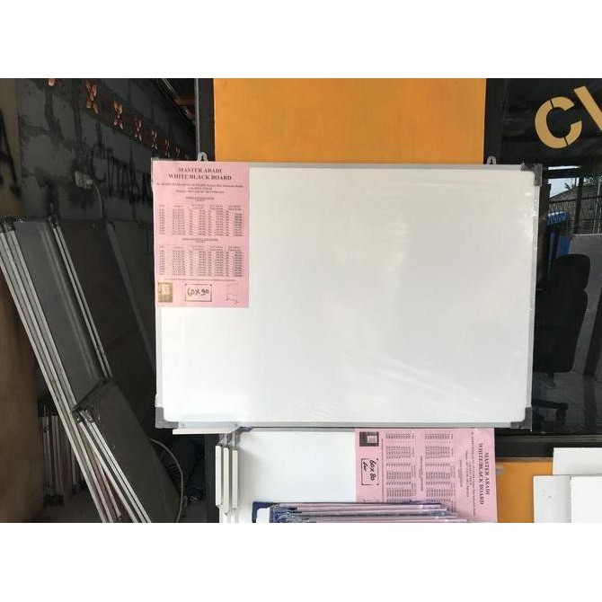 

whiteboard gantung magnetic 60X90 Kualitas Original
