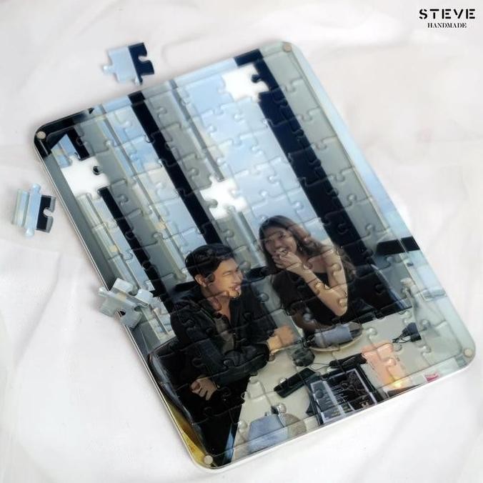 ready Bingkai Puzzle Akrilik Kustom Hadiah Permainan Jigsaw Kado Foto Frame Acrylic / Hadiah Anniver