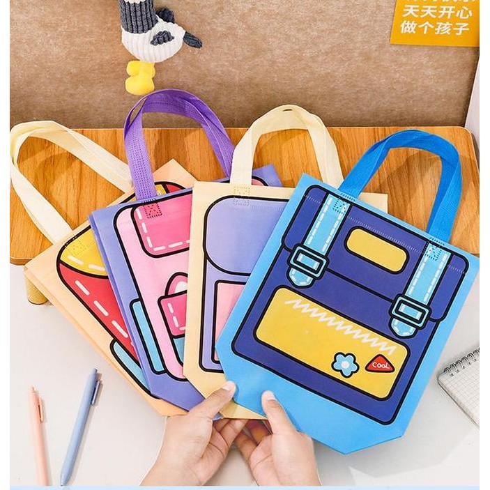 

ready Goodie Bag [10 pcs] Tas Souvenir Ulang Tahun Non Woven Tebal