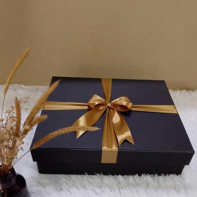 

ready Kotak Kado + Kotak Hadiah + Gift Box + 25x20x7 + Kotak Medium + Berpita + Tanpa Pita