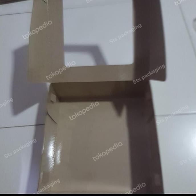 

ready dus kraft 20x20 / 22x22 tinggi 10