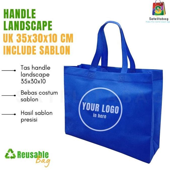 

ready (ISI 12PCS) TAS GOODIEBAG SOUVENIR HANDLE LANDSCAPE 35X30X10 PLUS SABLON (FREE DESAIN) Plastik Belanja
