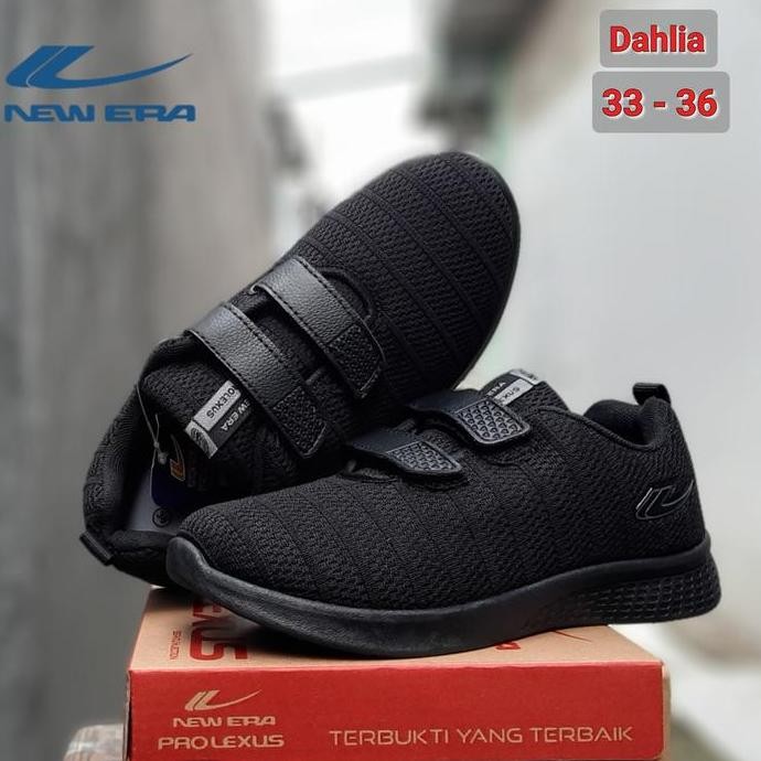 Tersedia sepatu sekolah anak perekat hitam polos new era Sepatu anak pelcro tanpa tali new era hitam