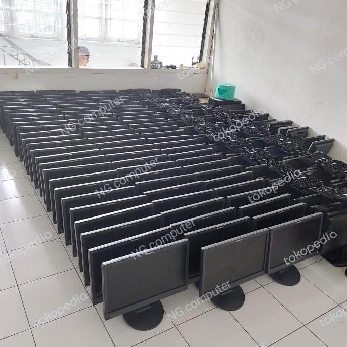 Premium OBRAL MURAH MONITOR LCD KOMPUTER 19 INCHI WIDE SCREEN MERK CAMPUR