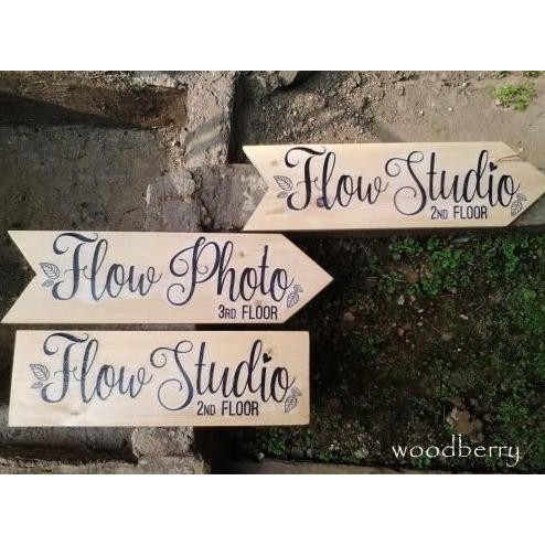 

plang/kapstok/gantungan baju/papan nama