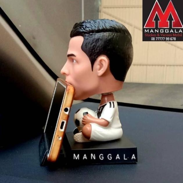 [Expert] Boneka Pajangan Goyang Bobble Head Dashboard Mobil Ronaldo Juventus
