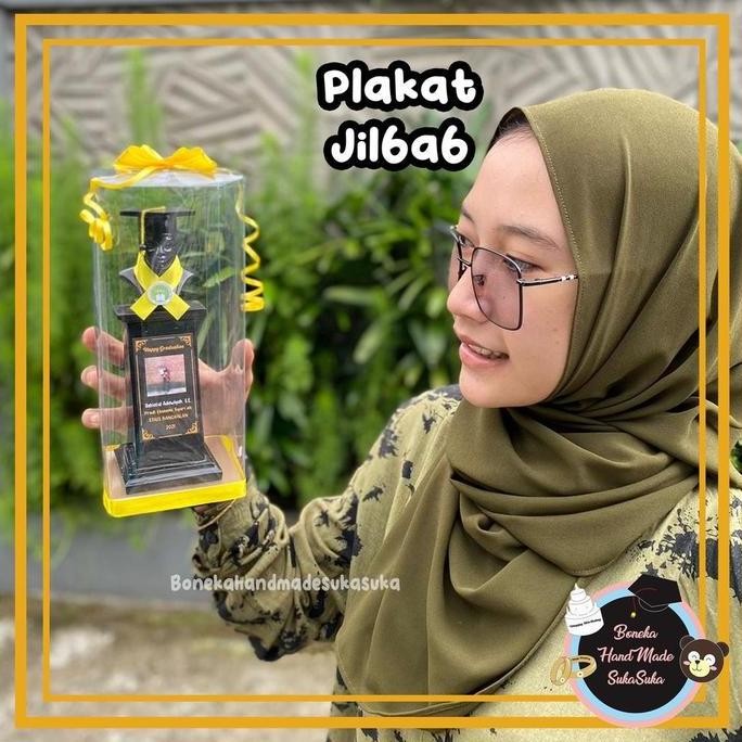 Tersedia Plakat Patung Wisuda Cowok Kado Cowok Hadiah Cewek Jilbab Konde Non Hijab Laki Laki Pria Bo