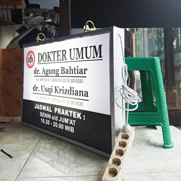 

Terlaris Neon Box Murah 2 Sisi 60Cm X 40Cm Dokter / Barber Shop /Kios/Boutique
