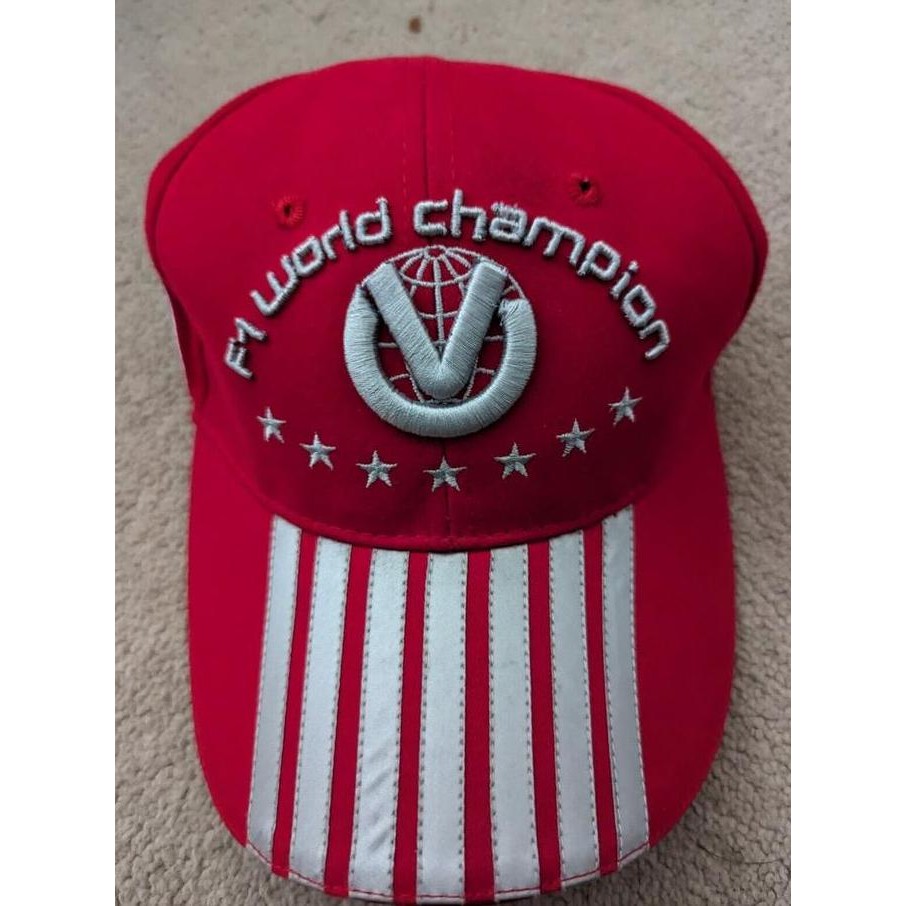 Scuderia Ferrari F1 2004 RARE Michael Schumacher 7 Champion Cap. Topi