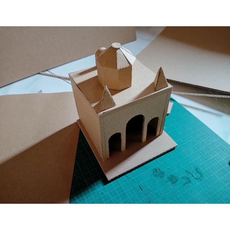 

Termurah Prakarya Miniatur Masjid Kardus 13.5x12x15cm Coklat
