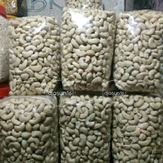 

Kacang Mede | Kacang Mete | Cashew Nut Mentah 1Kg