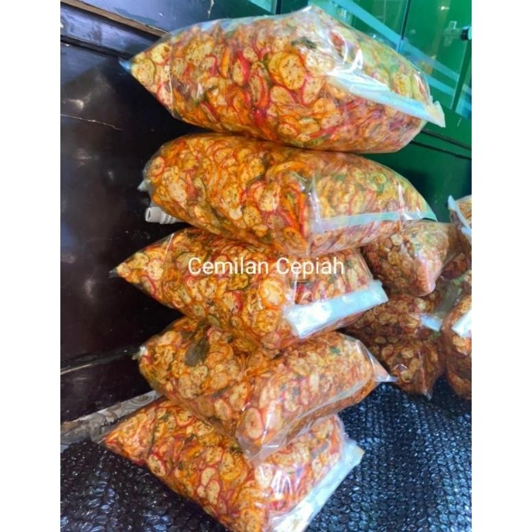 

SEBLAK KERUPUK BAWANG/ KERUPUK KEMPLANG PEDAS DAUN JERUK 1 KG